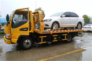 马桥镇附近拖车救援24小时服务热线